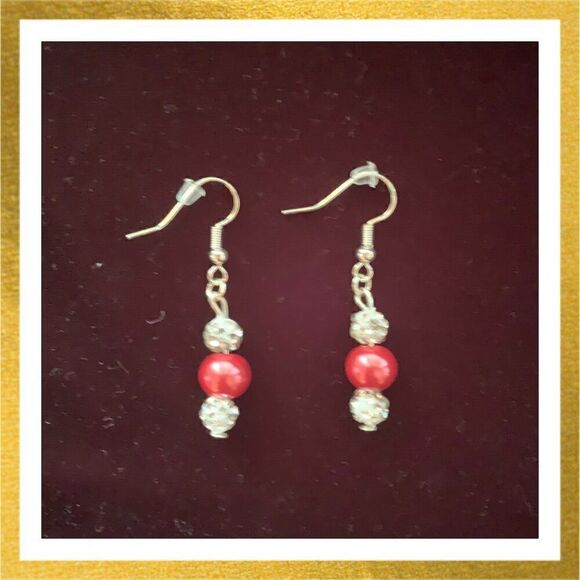 3/$20 Hand Crafted BEADED Dangle HANDMADE Polymer Clay & Red Pearl EARRINGS - Picture 1 of 1